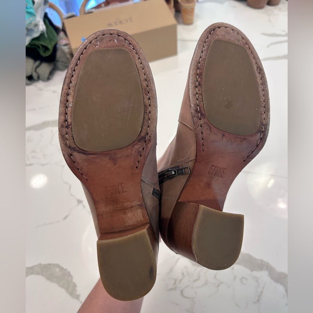 Frye Nora Leather Heeled Booties - Picture 5 of 10
